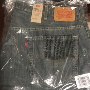 Levi men’s jeans